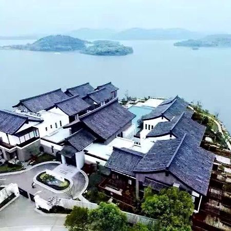 Отель Wei Retreat Tianmu Lake Чанчжоу Экстерьер фото